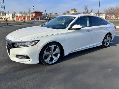 2018 Honda Accord Touring