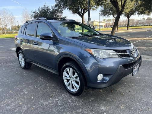 2014 Toyota RAV4 Limited