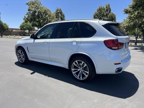 White 2017 BMW X5 sDrive35i