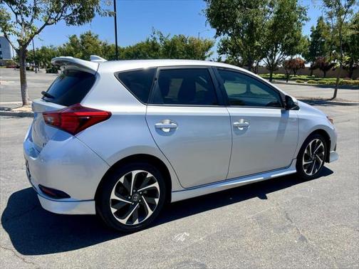 2017 Toyota Corolla iM Base