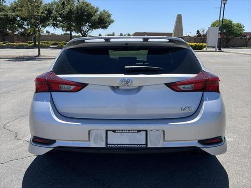 2017 Toyota Corolla iM Base