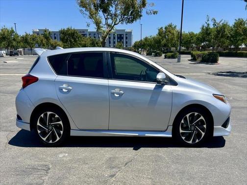 2017 Toyota Corolla iM Base