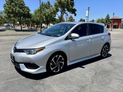 2017 Toyota Corolla iM Base