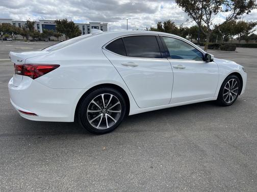 2015 Acura TLX V6 Advance
