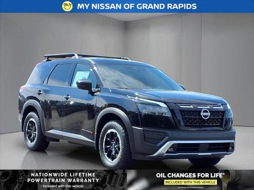 2025 Nissan Pathfinder Rock Creek 4WD