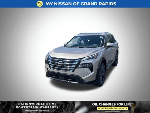 Champagne Silver Metallic 2026 Nissan Rogue Platinum