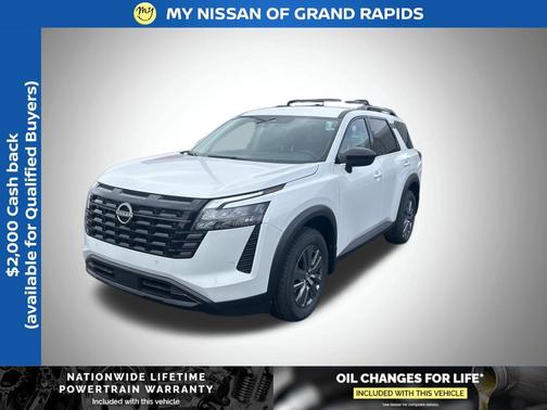 2026 Nissan Pathfinder SV