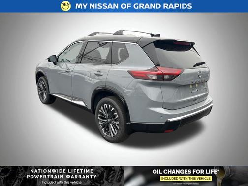 Boulder Gray/Super Black 2026 Nissan Rogue Platinum