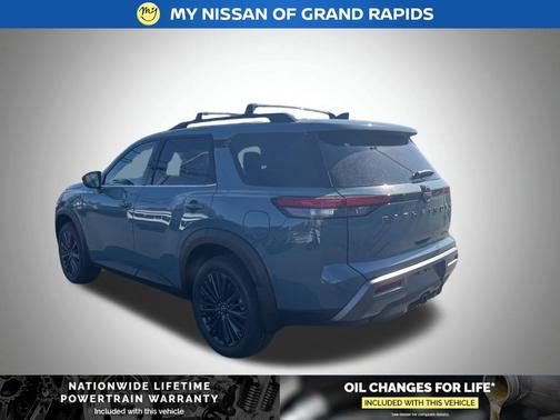 Baltic Teal 2026 Nissan Pathfinder SL