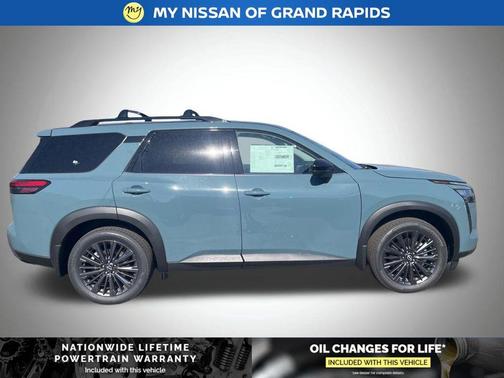 Baltic Teal 2026 Nissan Pathfinder SL