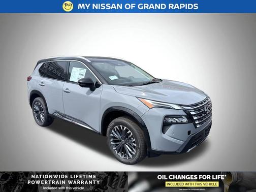Boulder Gray/Super Black 2026 Nissan Rogue Platinum