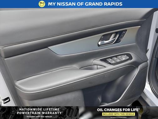 2025 Nissan Murano SL