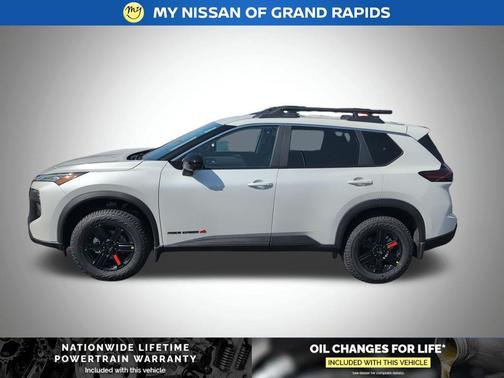 Everest White Pearl Tricoat 2026 Nissan Rogue Rock Creek
