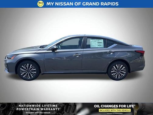 Gun Metallic 2026 Nissan Altima 2.5 SV