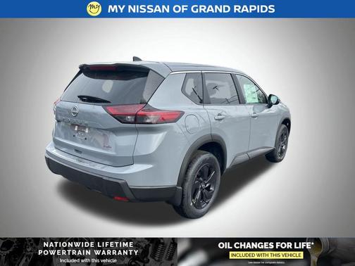 Boulder Gray Pearl 2026 Nissan Rogue SV