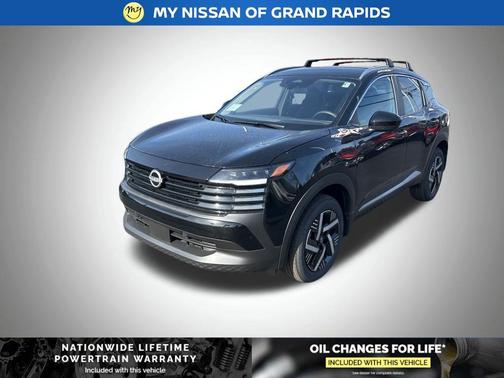 Super Black 2026 Nissan Kicks SV