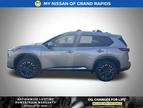 Champagne Silver Metallic 2026 Nissan Rogue Platinum