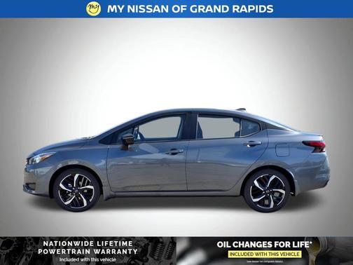 2025 Nissan Versa 1.6 S