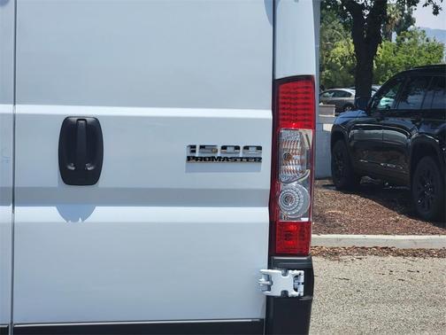 2025 RAM ProMaster 1500 Low Roof