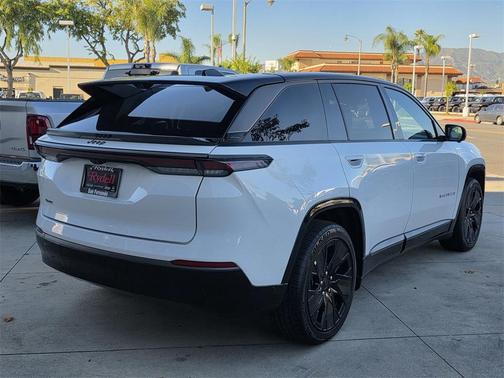 2025 Jeep Wagoneer S Launch Edition