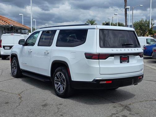 White 2024 Jeep Wagoneer L Series II