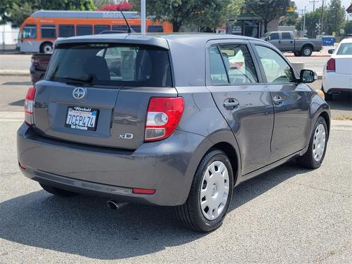 2013 Scion xD