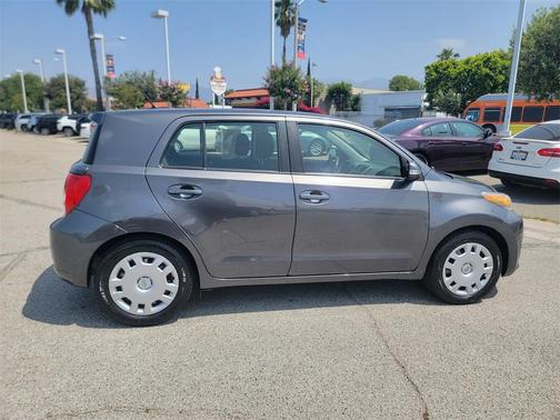 2013 Scion xD