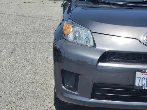 2013 Scion xD