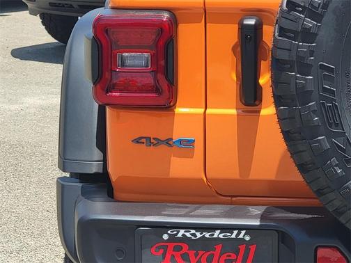 2025 Jeep Wrangler 4xe Sport