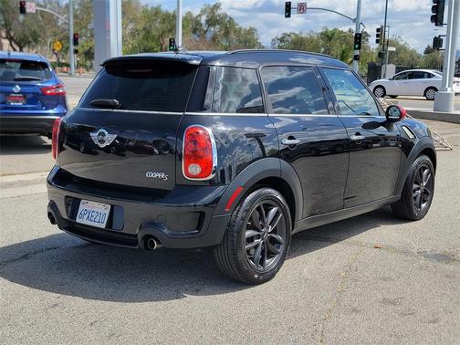 2012 MINI Cooper S Countryman Base
