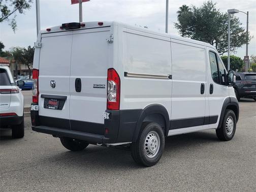 2026 RAM ProMaster 1500 Low Roof