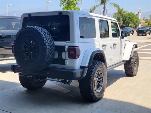 2025 Jeep Wrangler Rubicon 392