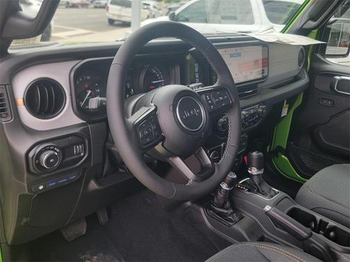 2025 Jeep Wrangler 4xe Sport