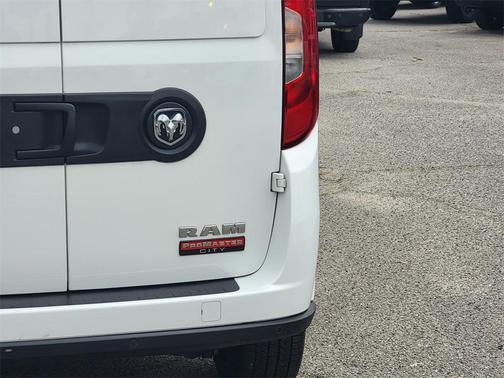 2022 RAM ProMaster City Base