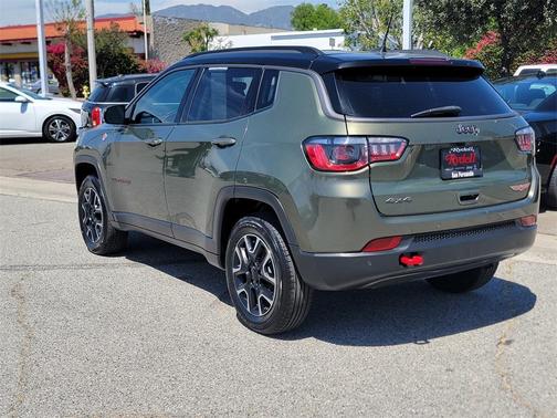 2021 Jeep Compass Trailhawk