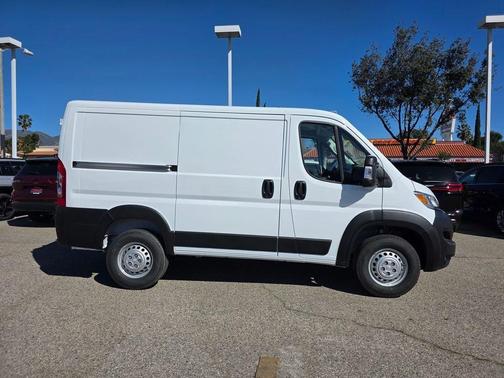 2026 RAM ProMaster 1500 Low Roof