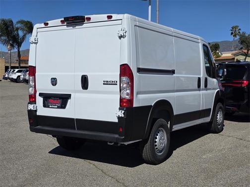 2026 RAM ProMaster 1500 Low Roof