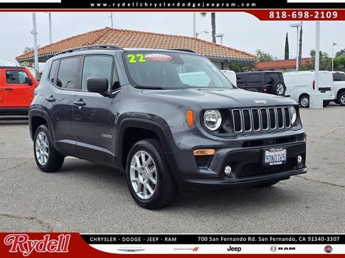 Gray 2022 Jeep Renegade Latitude