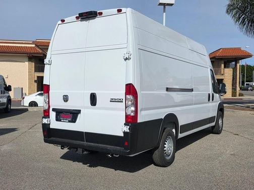 2026 RAM ProMaster 3500 Base
