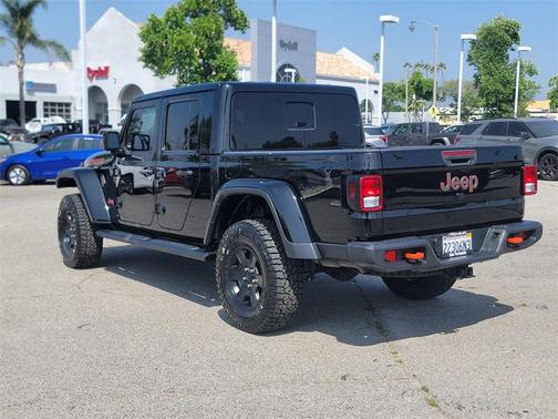 2022 Jeep Gladiator Mojave