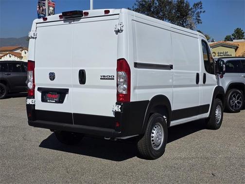 2026 RAM ProMaster 1500 Low Roof