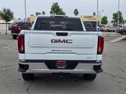 White 2025 GMC Sierra 1500 SLT