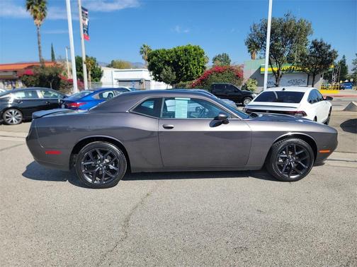 2023 Dodge Challenger SXT