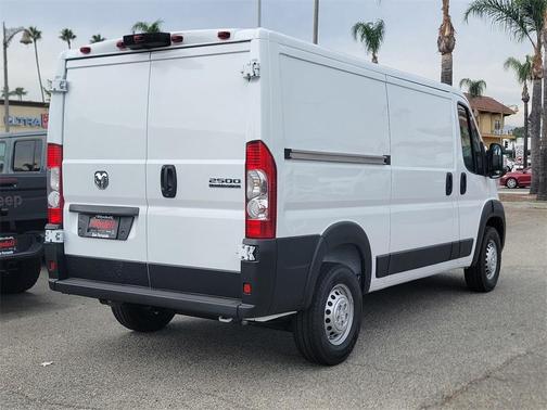 2026 RAM ProMaster 2500 Base