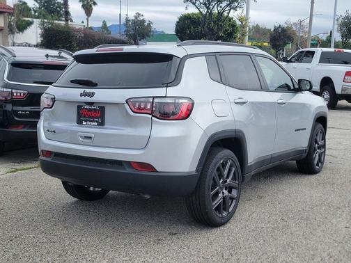 2026 Jeep Compass Latitude