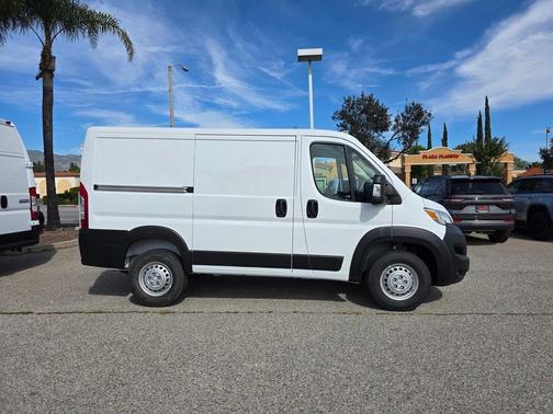2026 RAM ProMaster 1500 Low Roof