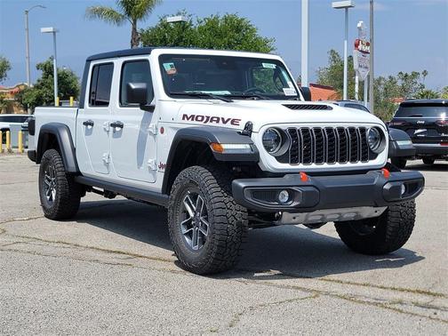 2025 Jeep Gladiator Mojave