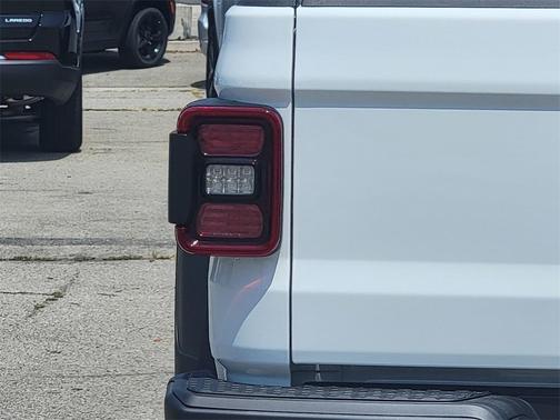 2025 Jeep Gladiator Mojave