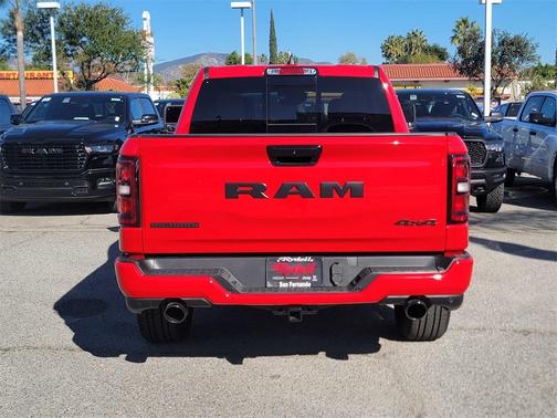 2025 RAM 1500 Big Horn/Lone Star