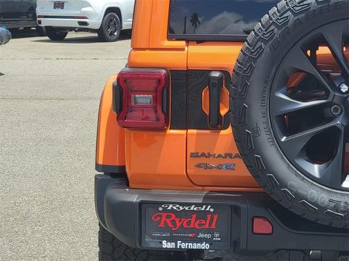 2025 Jeep Wrangler 4xe Sahara